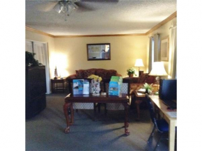 Country Inn & Suite